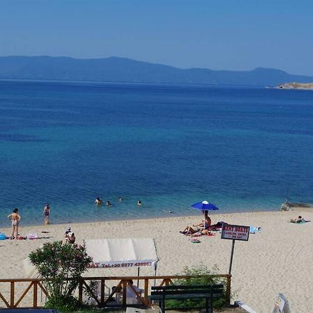 Seafront Centre Ouranoupoli Apartman Kültér fotó